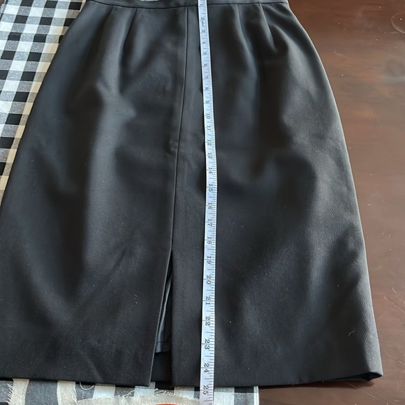 Talbots Petite Black Midi Front Slit skirt size 2P - Picture 8 of 11